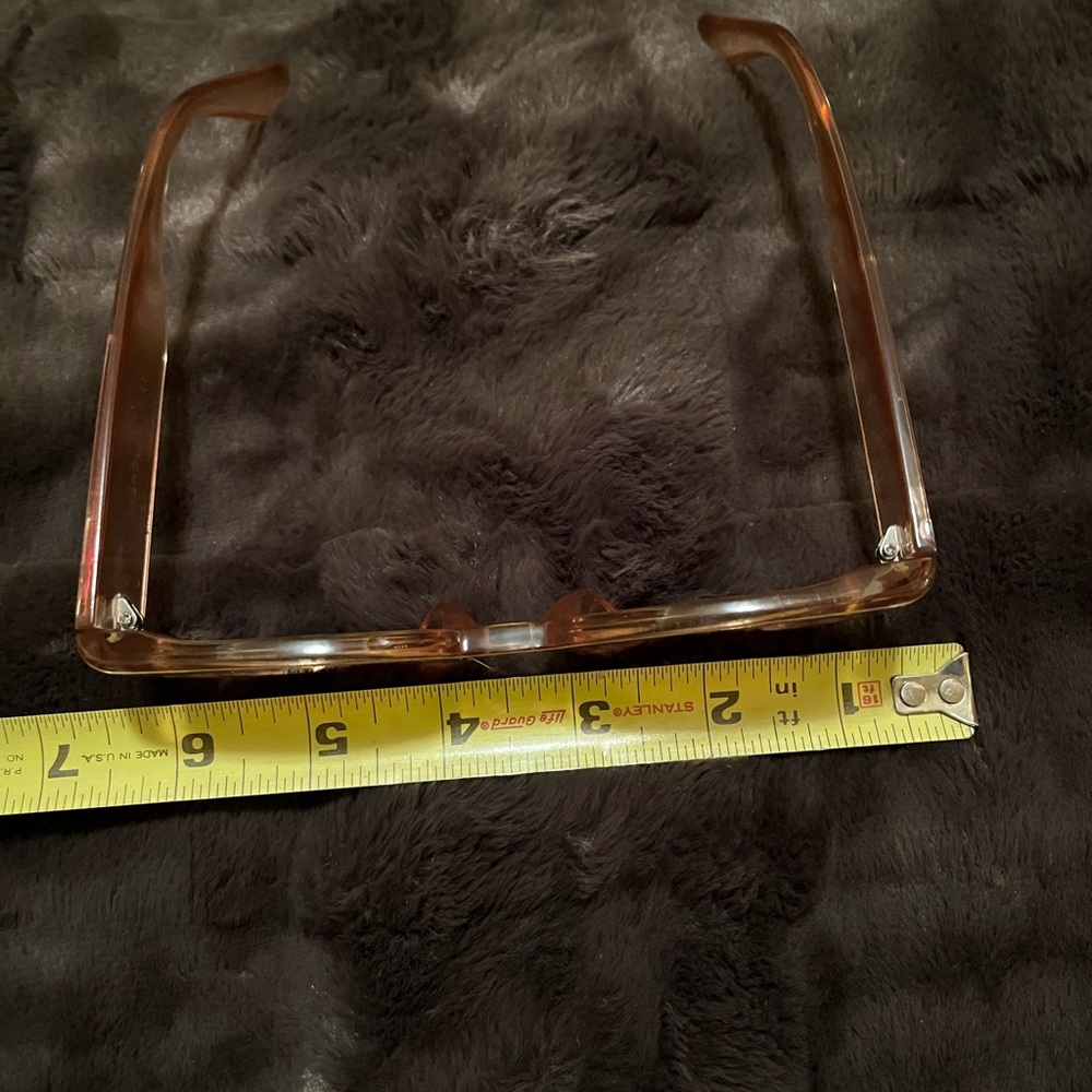 Chic Transparent Sunglasses - Picture 3 of 5